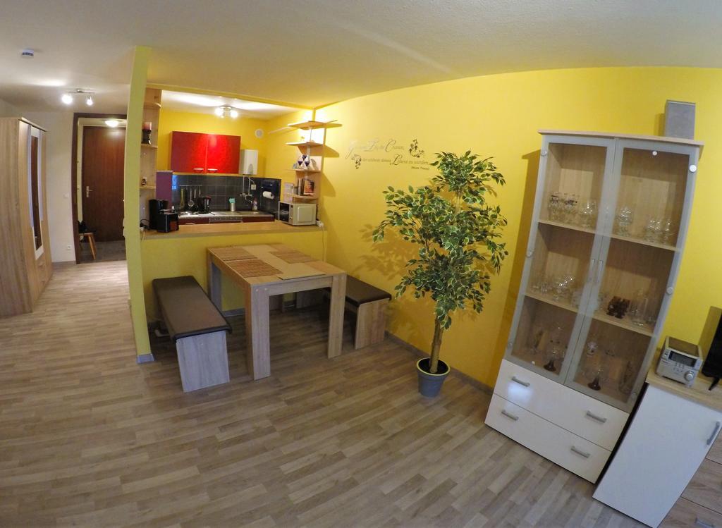 Ferienwohnung Im Zentrum ケンプテン エクステリア 写真